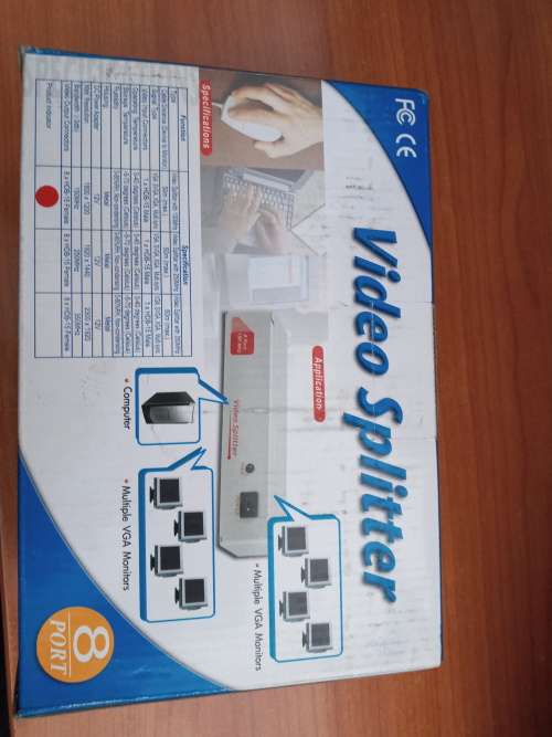 8 Port VGA Video Splitter